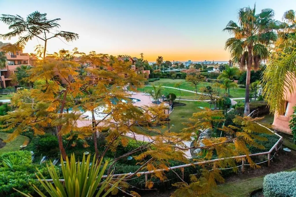 Sotoserena - Urbanization With Swimming Pools And Gym Estepona 0*,
