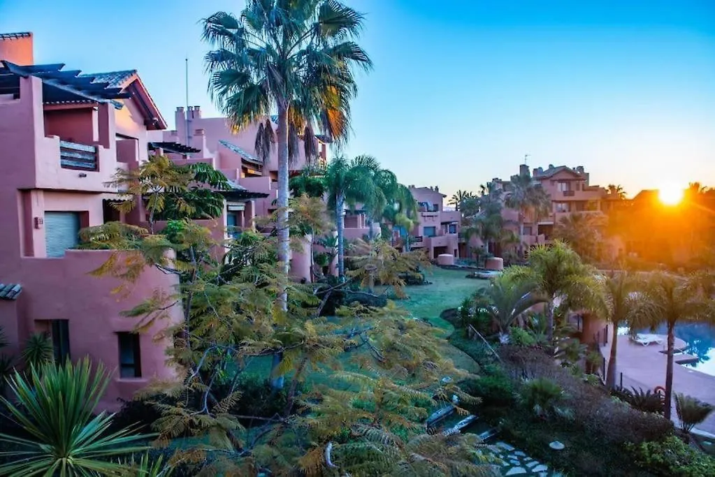Sotoserena - Urbanization With Swimming Pools And Gym Estepona Apartment